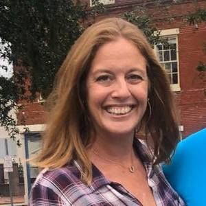 Meet your Posher, Stacy